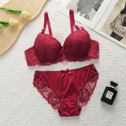 Women Bra & Panty Set New Bra panty Maroon  Color